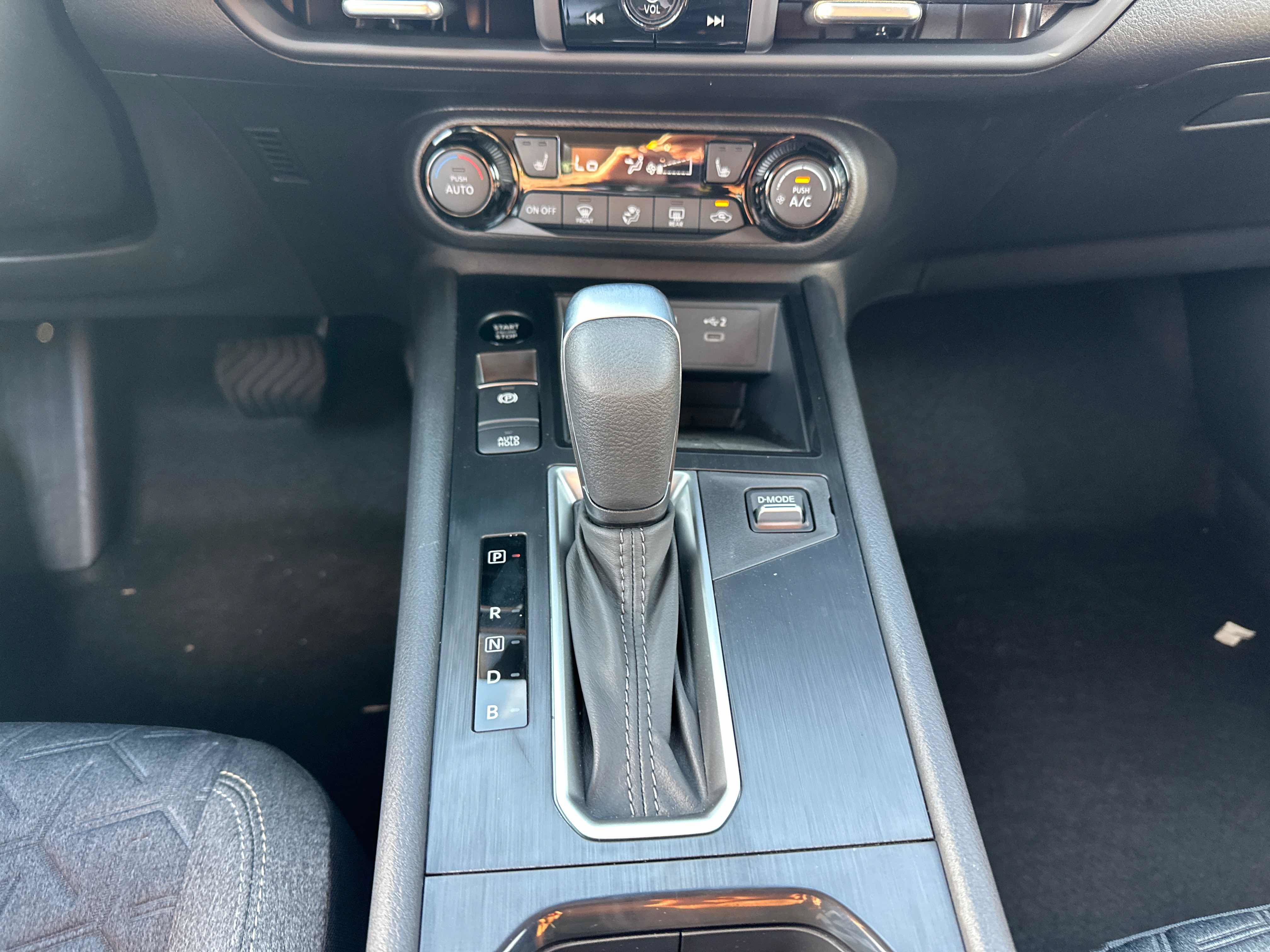 New 2027 Nissan Kicks SV AWD/4WD image 32