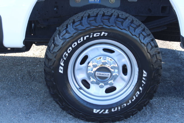 Used 2023 Ford F250 XL w/ XL Off-Road Package AWD/4WD image 10