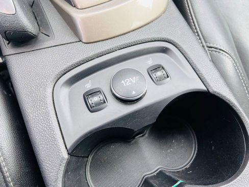 Used 2012 Ford Focus SEL image 30