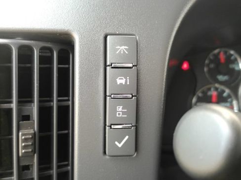 Used 2025 Chevrolet Express 3500 LT w/ LT Preferred Equipment Group RWD image 26