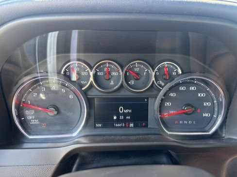 Used 2019 Chevrolet Silverado 1500 LTZ AWD/4WD image 17