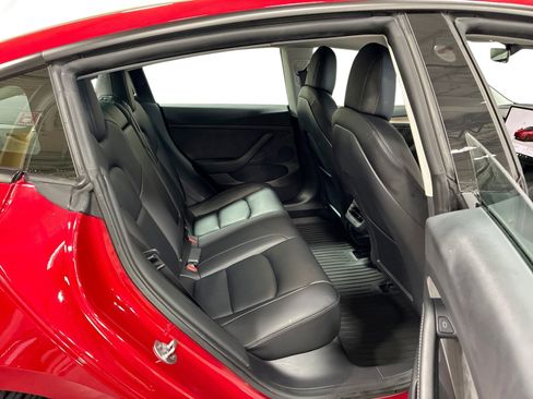 Certified 2022 Tesla Model 3 Performance AWD/4WD image 11