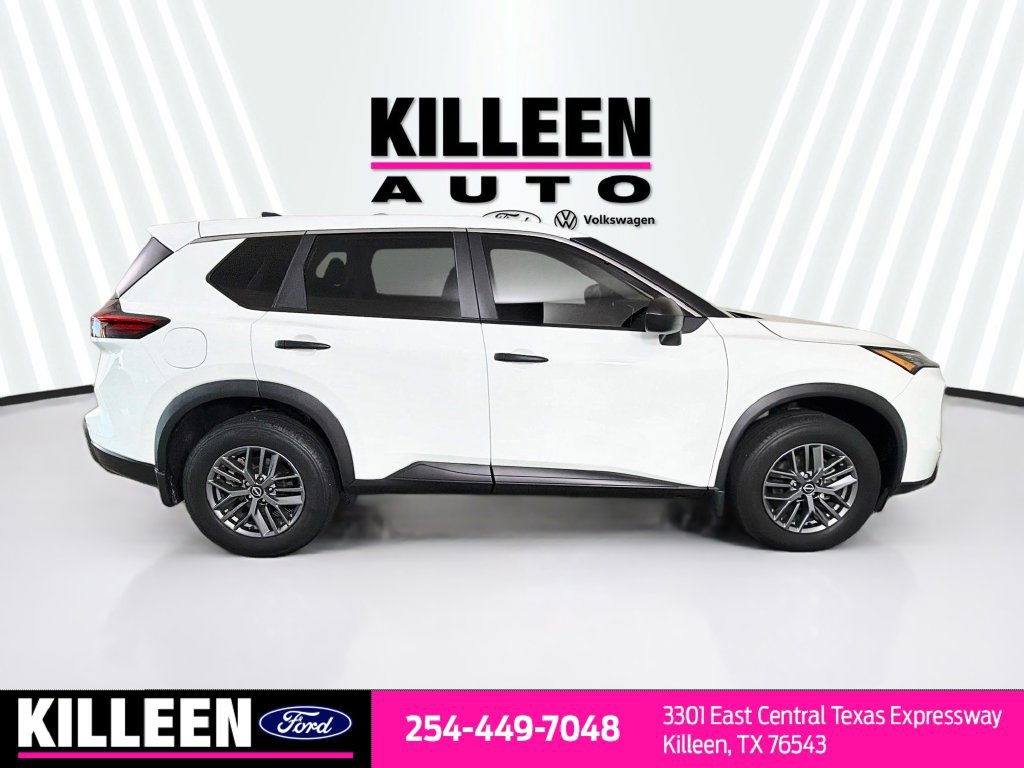 Used 2024 Nissan Rogue S FWD image 10