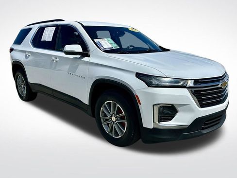 Used 2022 Chevrolet Traverse LT FWD image 3