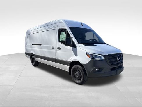 New 2025 Mercedes-Benz Sprinter 3500 image 7