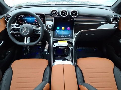 New 2026 Mercedes-Benz GLC 300 GLC 300 image 4