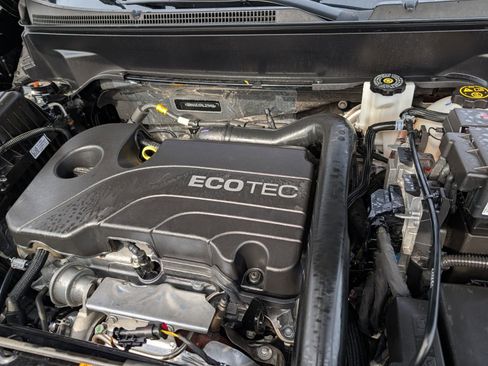 Used 2022 Chevrolet Equinox LT image 30