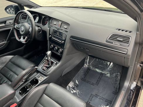 Used 2016 Volkswagen GTI SE w/ Lighting Package (SEL) image 28