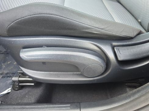 Used 2022 Kia Soul LX image 25