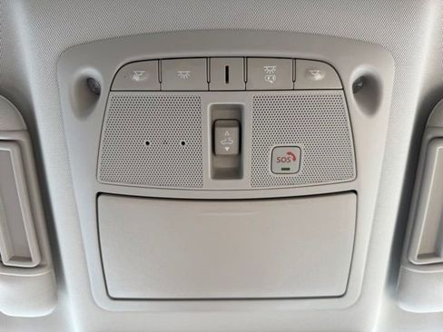 Used 2022 Nissan Armada SL AWD/4WD image 29