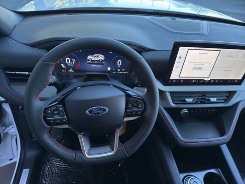 New 2026 Ford Explorer ST-Line w/ ST-Line Street Pack AWD/4WD image 21