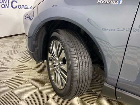 Certified 2021 Toyota Venza XLE w/ Softex Package image 23