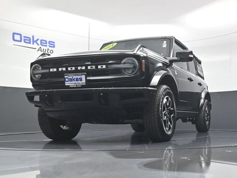 Used 2021 Ford Bronco Outer Banks image 40