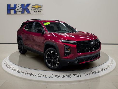 New 2026 Chevrolet Equinox RS w/ Convenience Package III FWD image 1