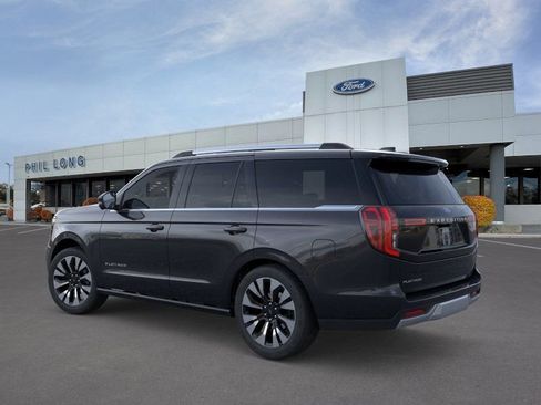 New 2026 Ford Expedition Platinum w/ Driver's Package AWD/4WD image 4