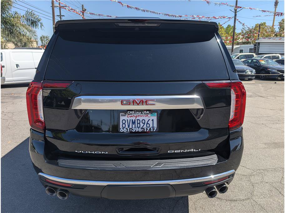 Used 2021 GMC Yukon XL Denali w/ Denali Premium Package AWD/4WD image 12