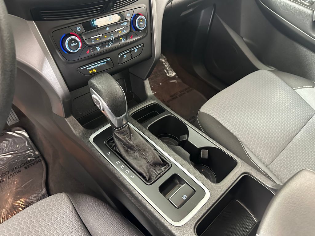 Used 2018 Ford Escape SE AWD/4WD image 30