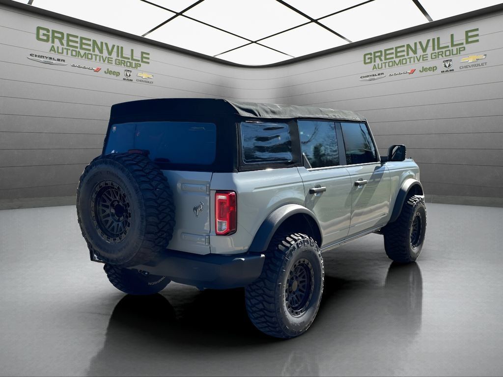 Used 2022 Ford Bronco 4-Door AWD/4WD image 7