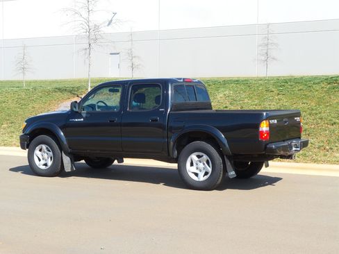 Used 2004 Toyota Tacoma 4x4 Double Cab image 4