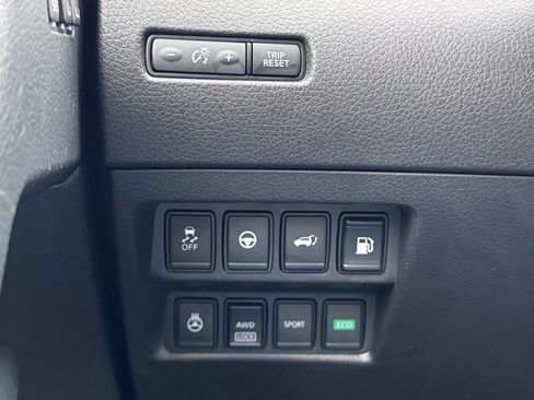 Used 2019 Nissan Rogue SL AWD/4WD image 34