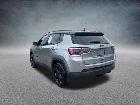 Certified 2019 Jeep Compass Altitude image 6