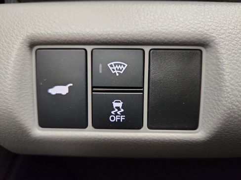 Used 2023 Honda Pilot Elite image 11