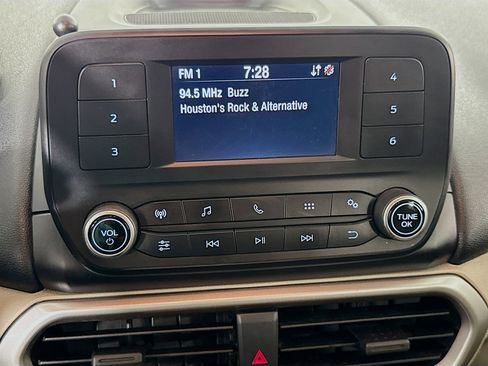 Used 2021 Ford EcoSport S image 17