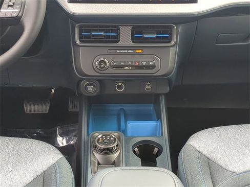 New 2025 Ford Maverick XLT w/ XLT Luxury Package image 20