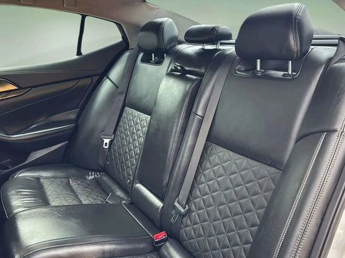 Used 2017 Nissan Maxima Platinum image 19