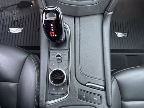 Used 2022 Cadillac XT5 Luxury image 17