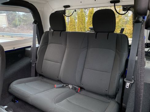 Used 2019 Jeep Wrangler Sport image 8