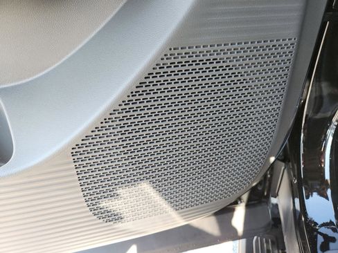 New 2026 Hyundai Santa Fe SE image 18