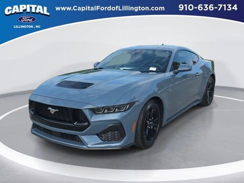 Used 2026 Ford Mustang GT RWD image 1