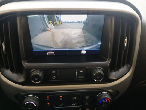 Used 2022 GMC Canyon Elevation w/ Driver Alert Package RWD image 9