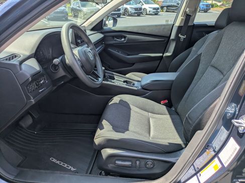 Certified 2024 Honda Accord EX image 26