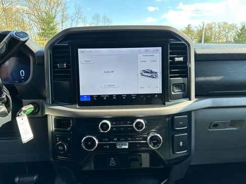 Used 2025 Ford F150 XLT w/ Equipment Group 301A Standard AWD/4WD image 24