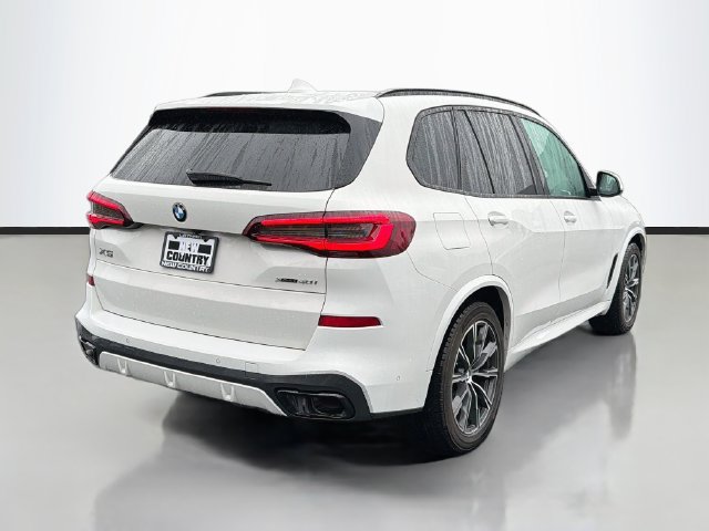 Used 2022 BMW X5 xDrive40i w/ M Sport Package AWD/4WD image 7