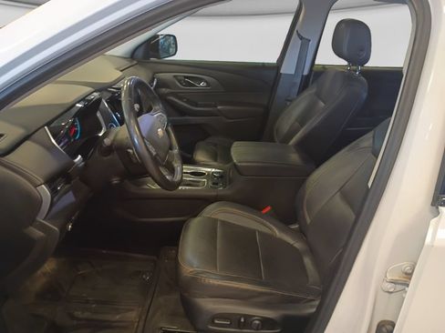 Used 2020 Chevrolet Traverse Premier w/ Redline Edition AWD/4WD image 19