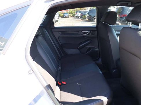 Used 2025 Honda Civic Sport image 35