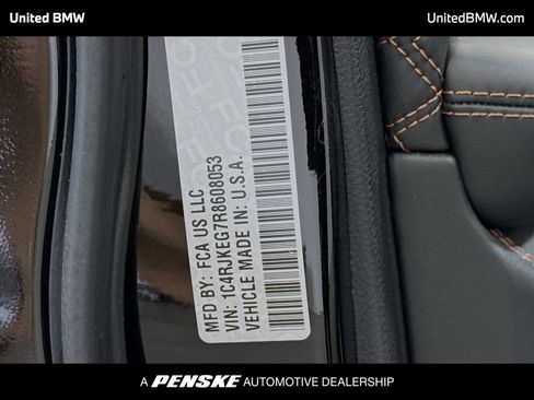 Used 2024 Jeep Grand Cherokee L Summit AWD/4WD image 16