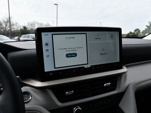 New 2026 Ford Explorer Active w/ Active Comfort Package image 27