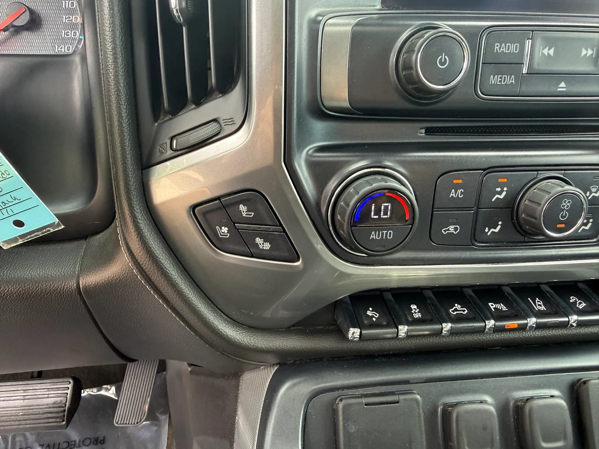 Used 2016 Chevrolet Silverado 2500 LTZ w/ Duramax Plus Package AWD/4WD image 19