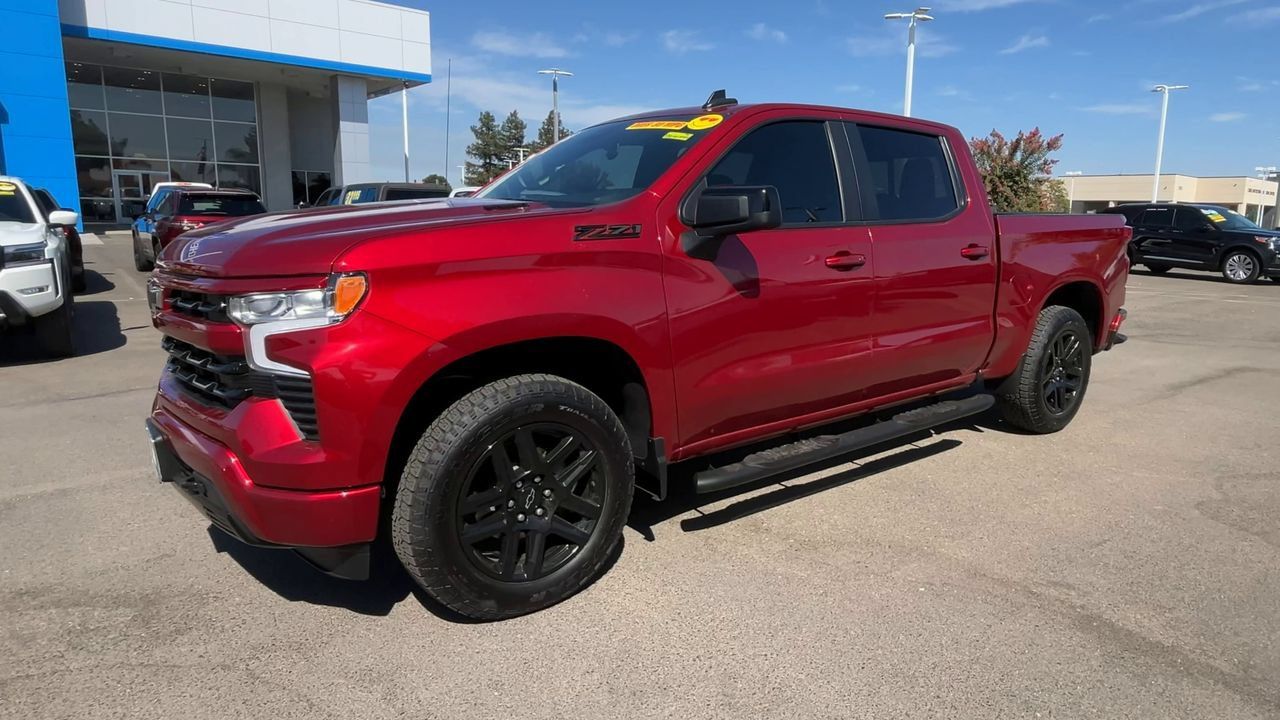 Used 2025 Chevrolet Silverado 1500 RST w/ All Star Edition Plus AWD/4WD image 3