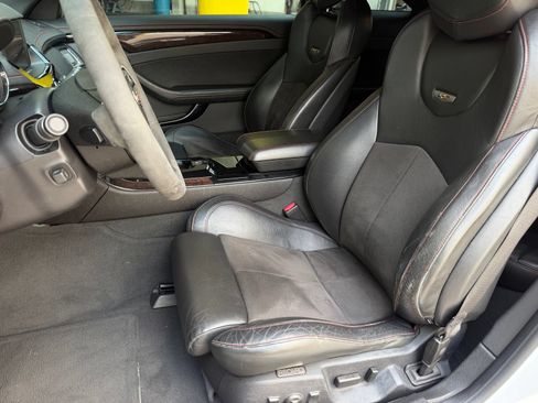 Used 2015 Cadillac CTS V RWD image 9
