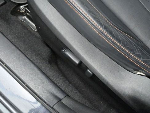 Used 2019 Subaru Crosstrek 2.0i Limited w/ Moonroof Package w/Navigation AWD/4WD image 13
