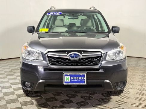 Used 2016 Subaru Forester 2.5i Premium AWD/4WD image 10