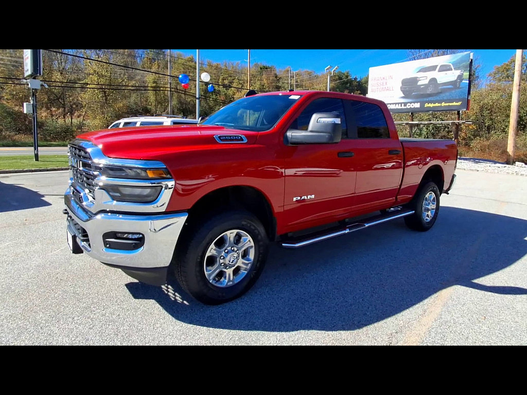 Used 2026 RAM 2500 Big Horn AWD/4WD image 4