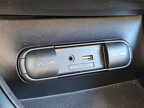 Used 2016 Kia Soul image 23