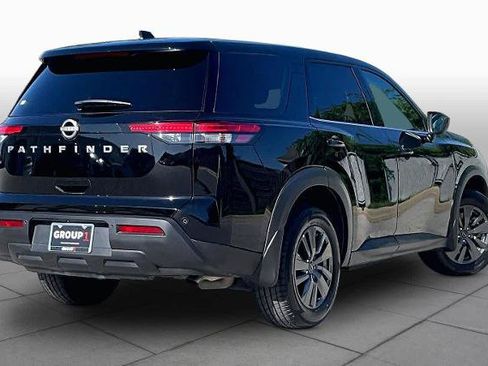 Certified 2025 Nissan Pathfinder S FWD image 13