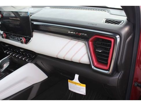 New 2026 GMC Canyon AT4X w/ AT4X AEV Edition AWD/4WD image 30